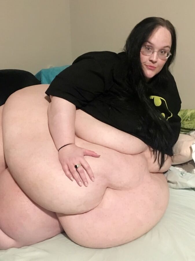 BBW &amp; SSBBW With Four Tits