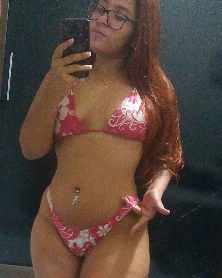 PUTA DO INSTAGRAM: Giovana Damacena