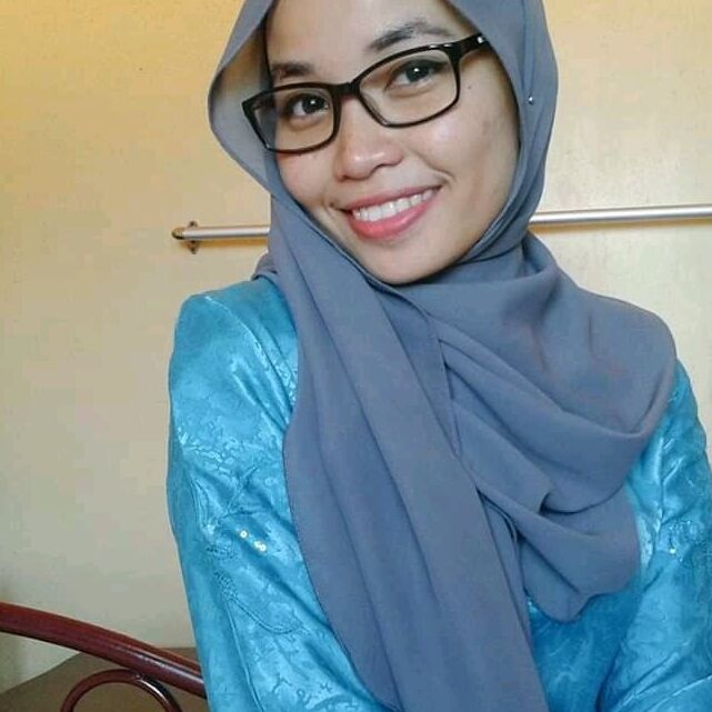 Preggy, pretty.