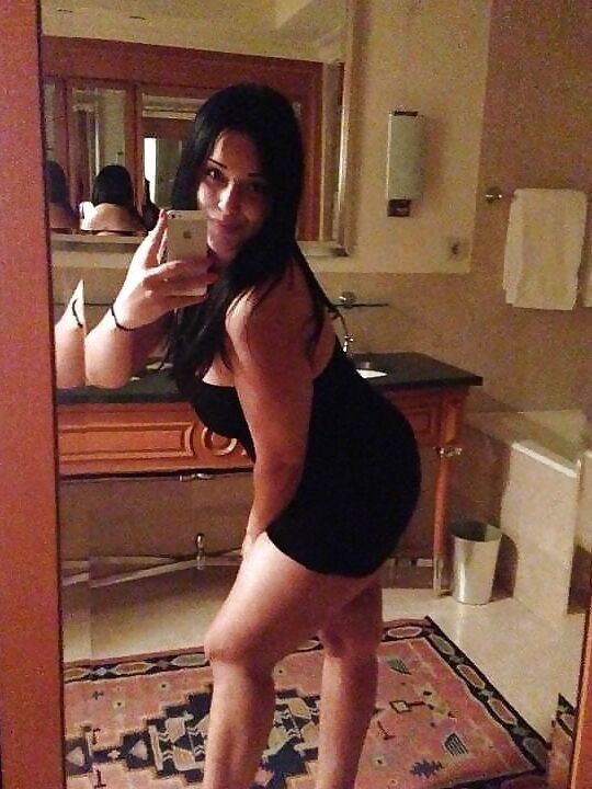 HOT ARAB SLUT