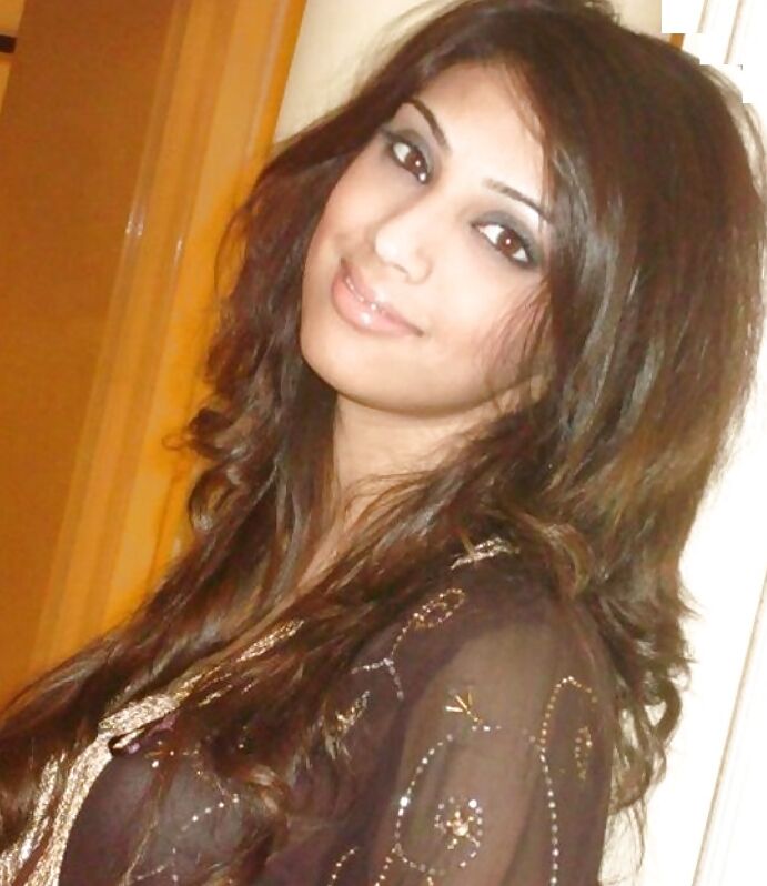 Desi bollywood model