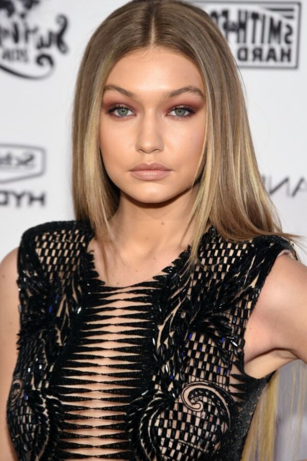Gigi Hadid seethrough catwalk Milan feb