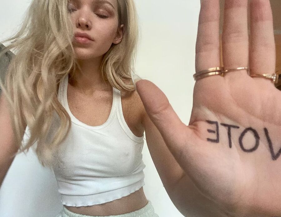 Dove Cameron