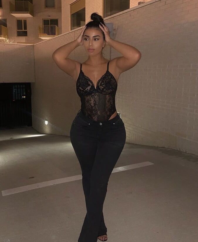 Sexy moroccan instagram model