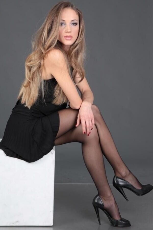 Beauties in panty hose and heels