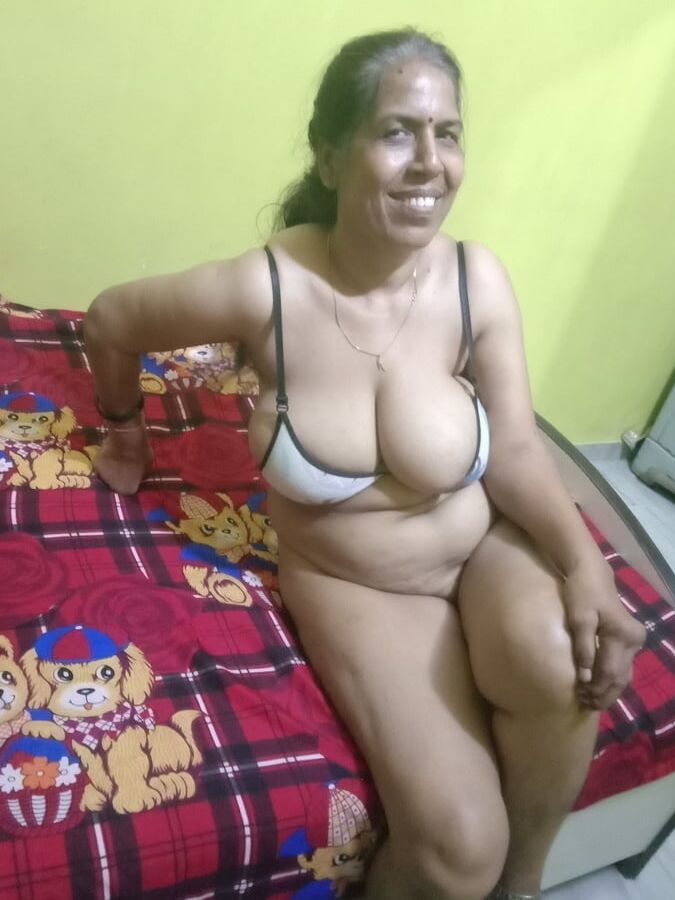 sex granny photo