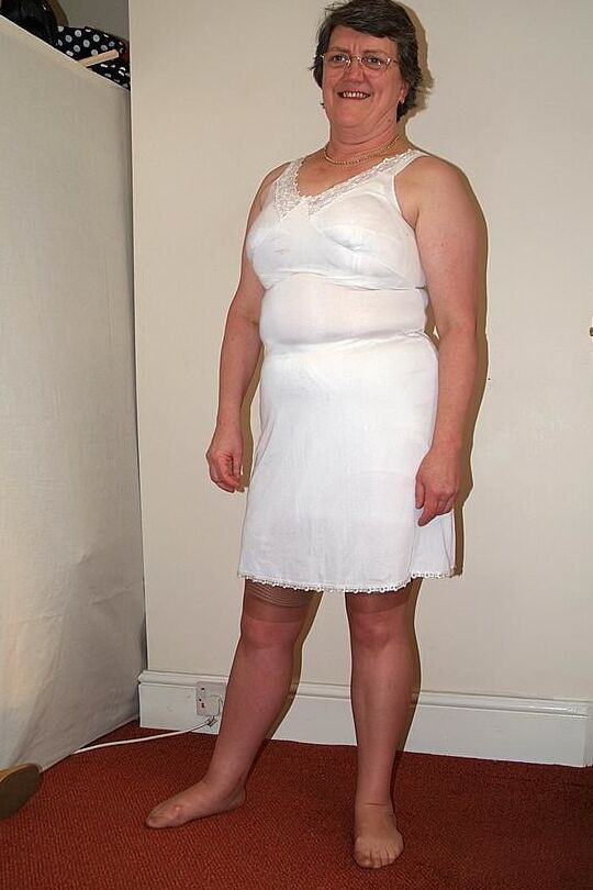 smutty granny for your wank