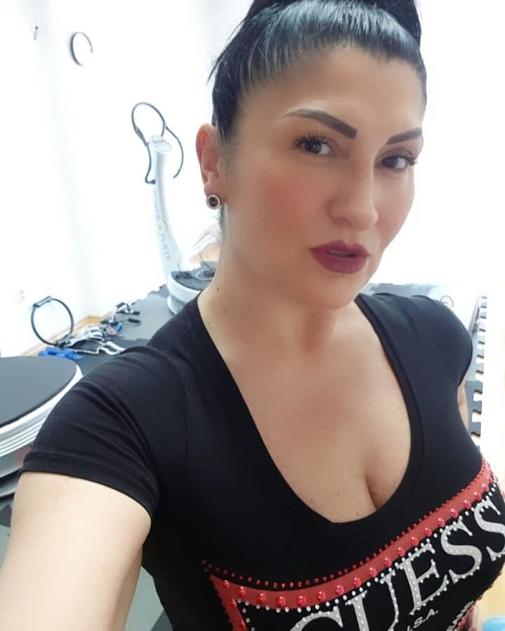 Serbian chuby whore milf big natural tits Gordana Colic