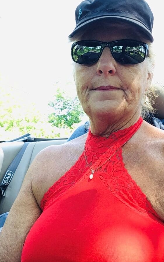 Cruising with my top down, Red pt