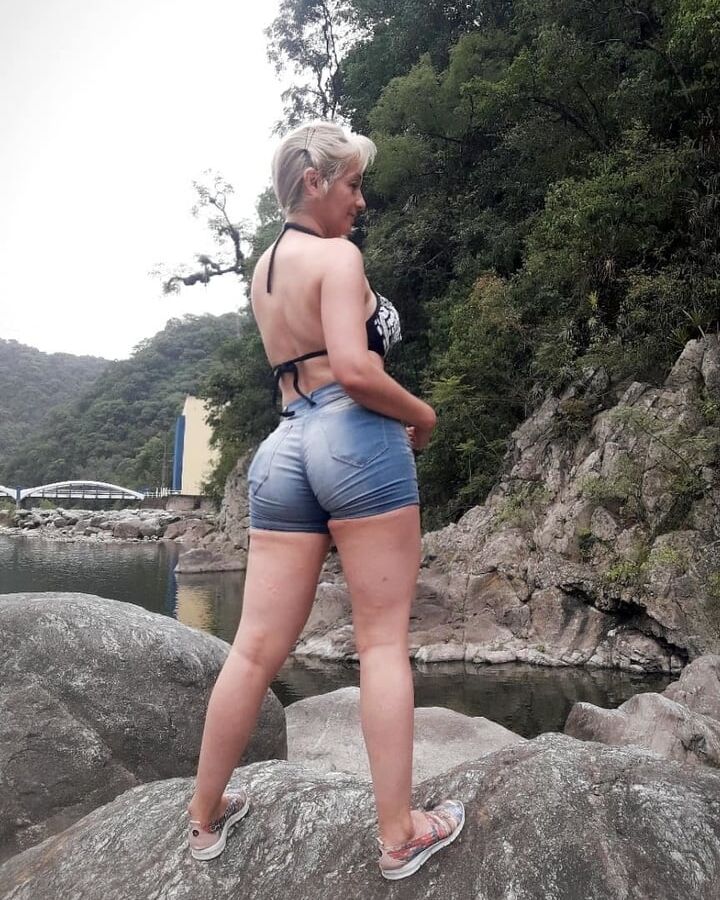 milf...beautiful ass