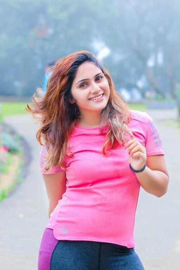 Hot Girl Sri Lanka