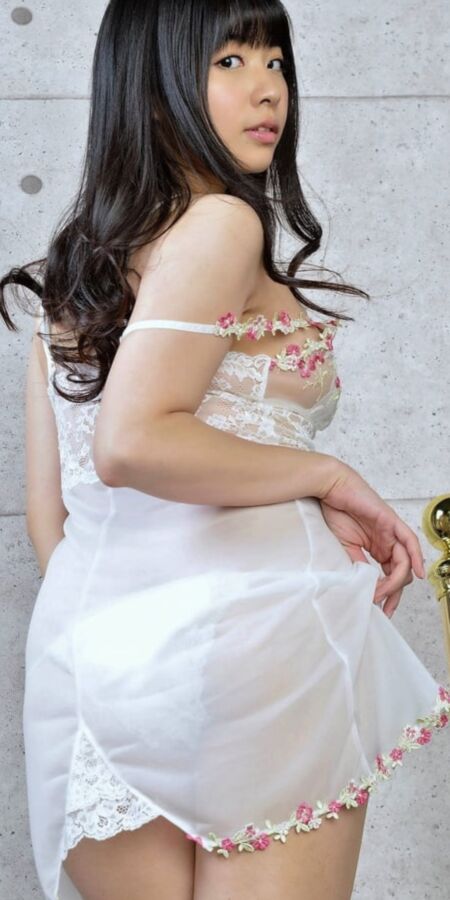 mikuru uchino curvy sexy jap
