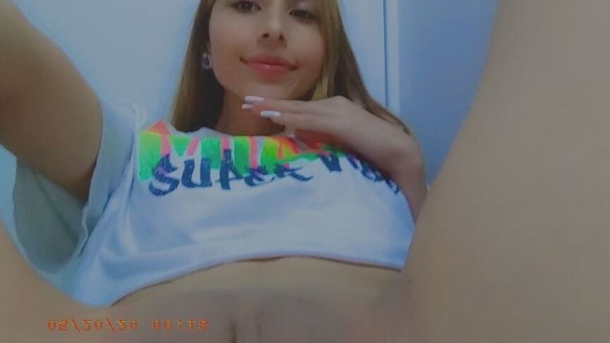 Colombian Babe in Quarantine