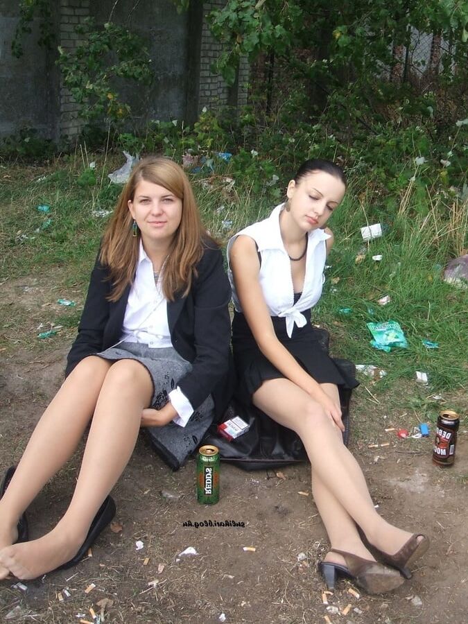 Ugly sluts in pantyhose