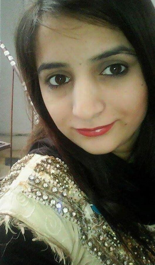 Maharashtra Muslim Wife