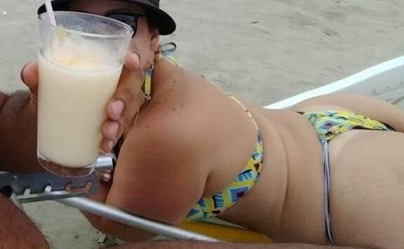 SDRUWS - SHY MATURE BRAZILIAN CHUNKY WIFE POSING NAKED