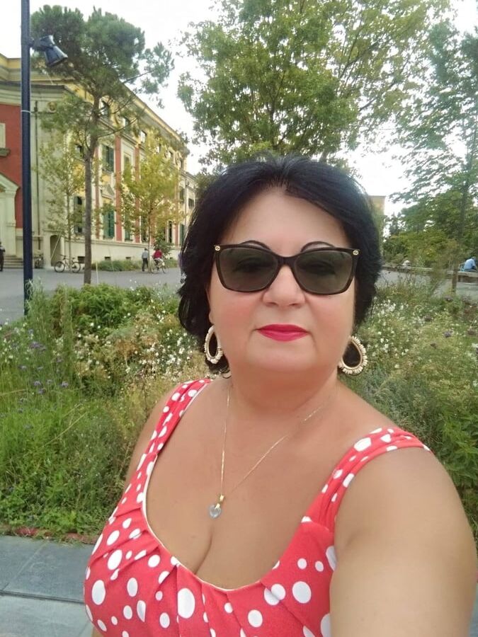 Aferdita Shkembi ... Faceb