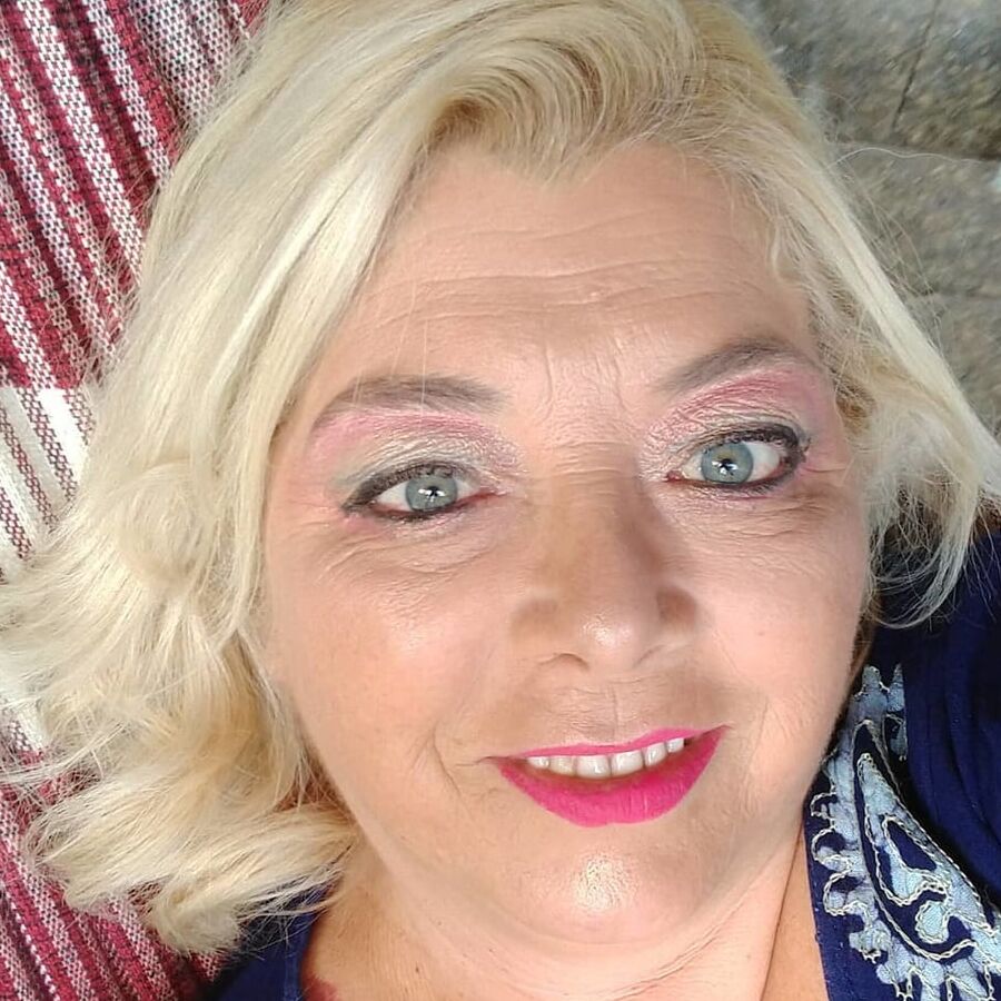 Giovanete coroa anos sarada