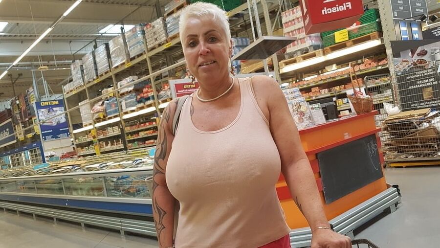 Sexy MILF Tattoo