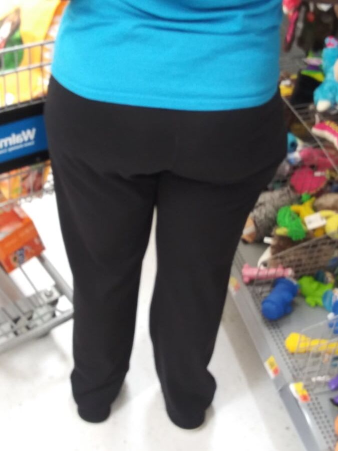 Just some phat asses
