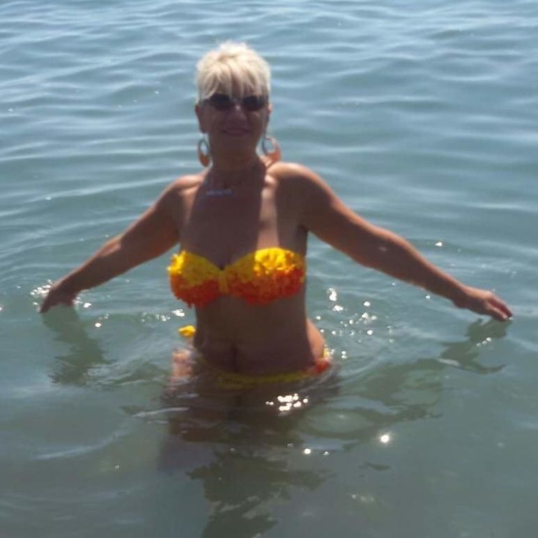 Milf Ekisabetta di Pavia