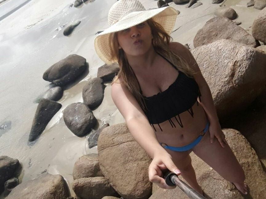 (ARG): Florencia&;s big tits in summer!