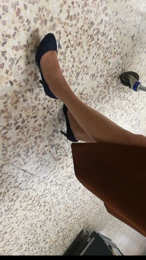 SMA sexy friends feet