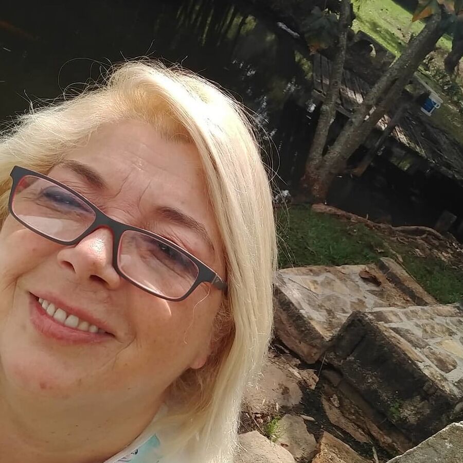 Giovanete coroa anos sarada