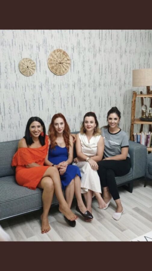 Turkish Hangisini sikersin?
