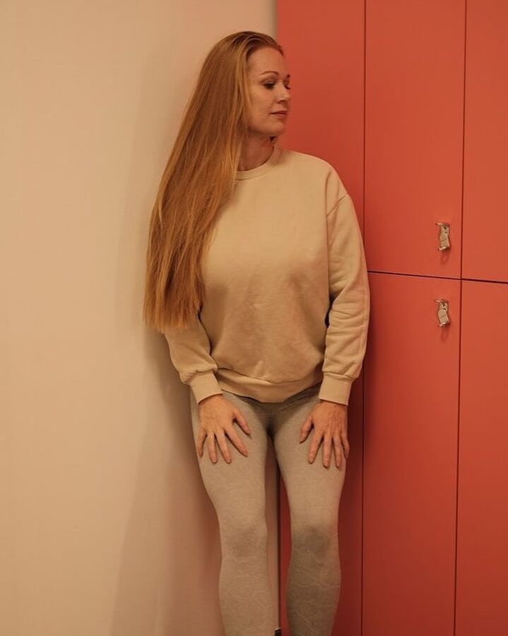 Hot instagram fit MILF Cilie