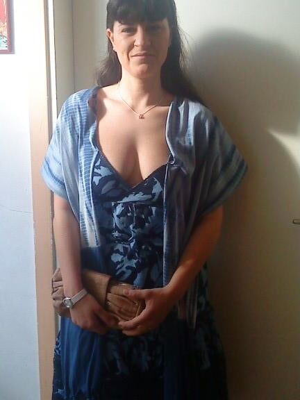 Greek Short hair Milf from Social Media : Eleni
