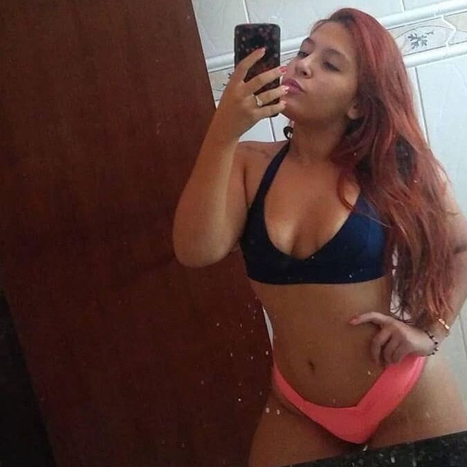 PUTA DO INSTAGRAM: Giovana Damacena