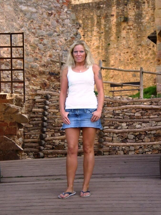 Hot Czech Wife Love Being Naked Indoor And Outdoor