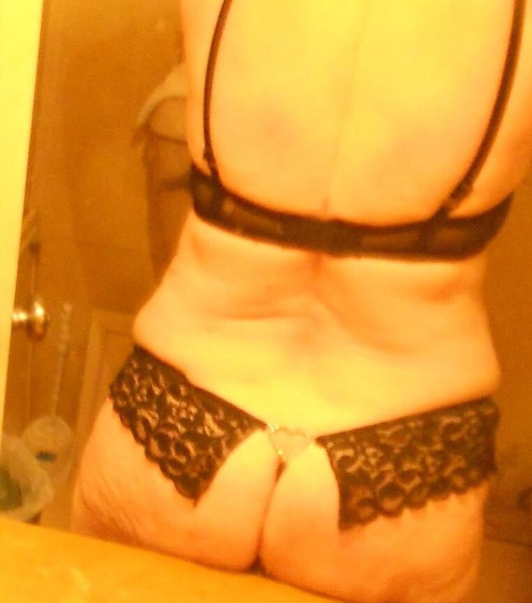 Would you fuck this granny? how would you?