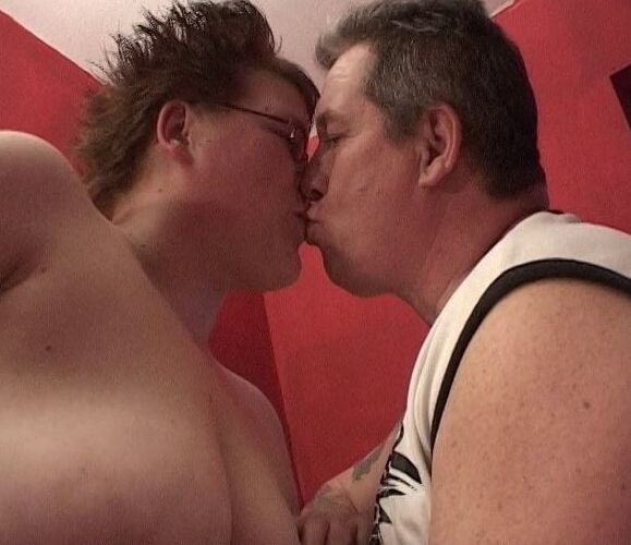 . Daddies, grandpas, older men (milf mom)