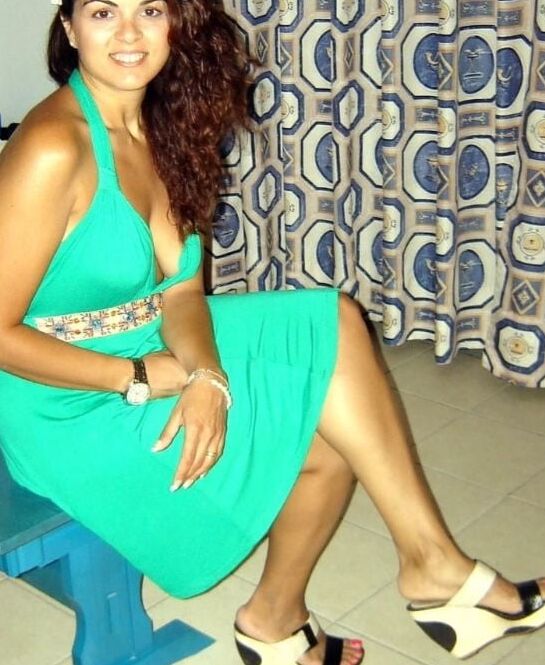 GREEK SEXY WOMAN