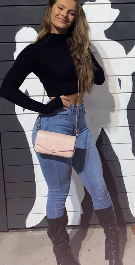 Anna jay