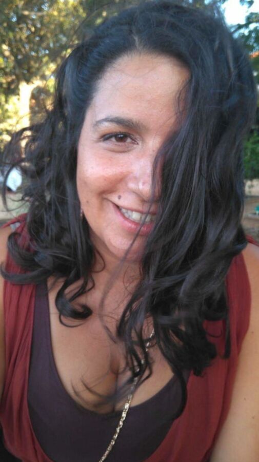 Milfs - comment and rate