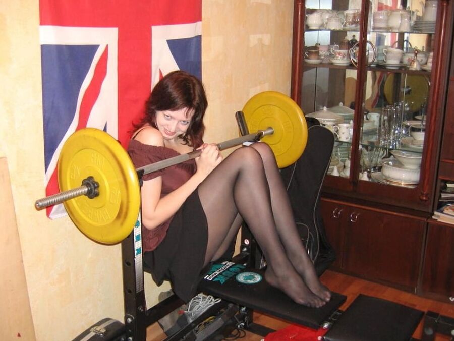 PANTYHOSE AMATEURS