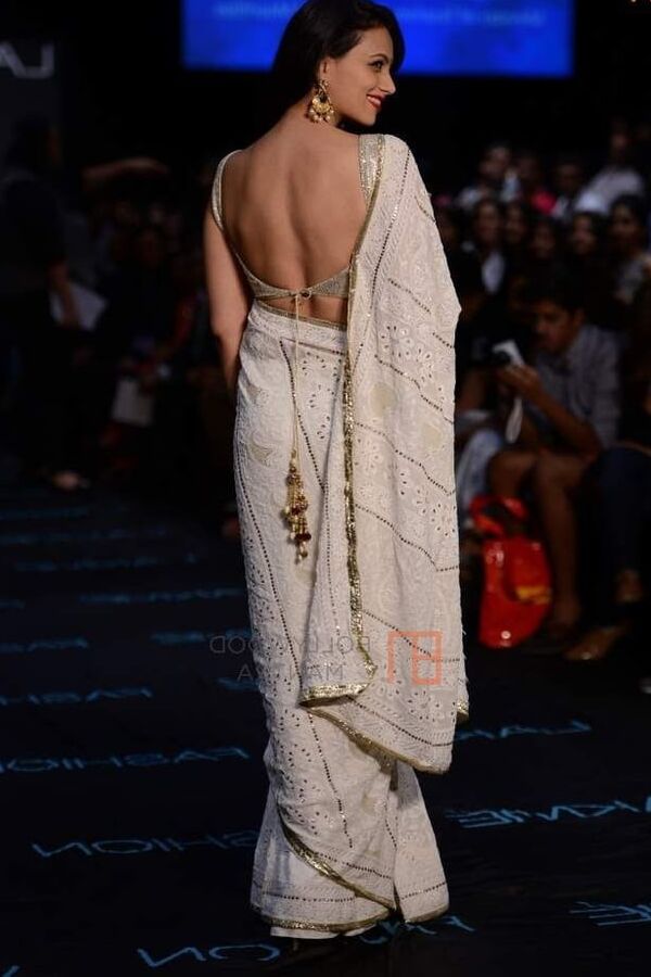 ROSHNI CHOPRA