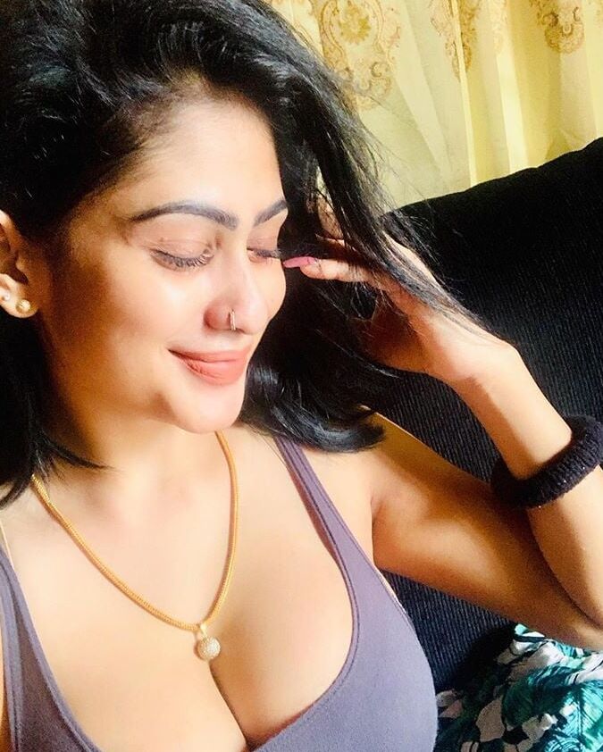 Piumi Hansamali