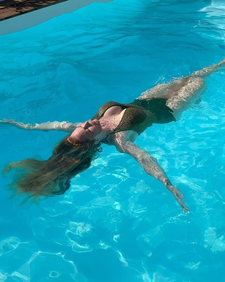 Hot instagram fit MILF Cilie