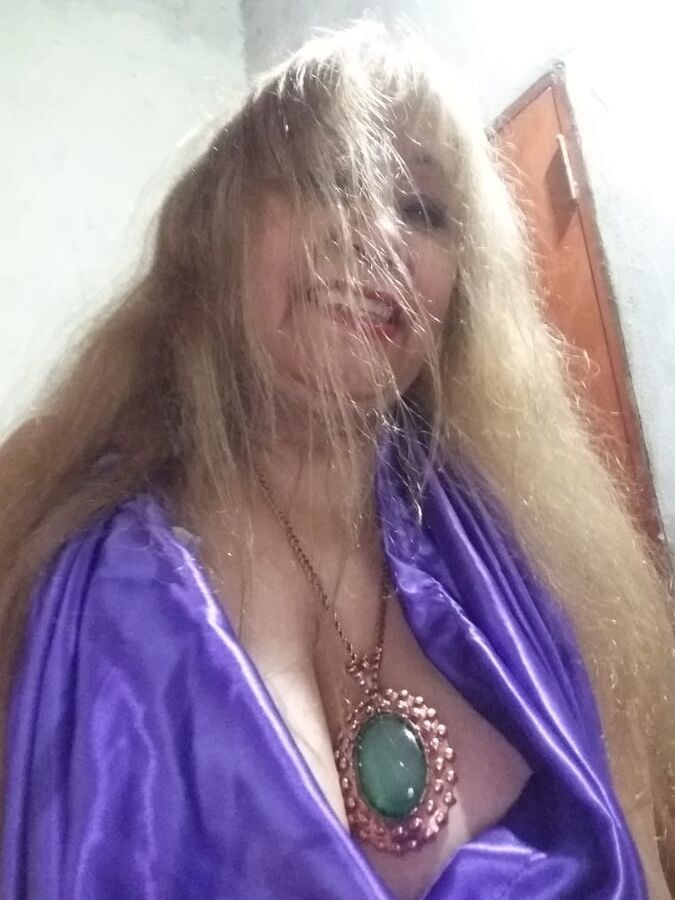 Andrea Gonzalez ... Faceb
