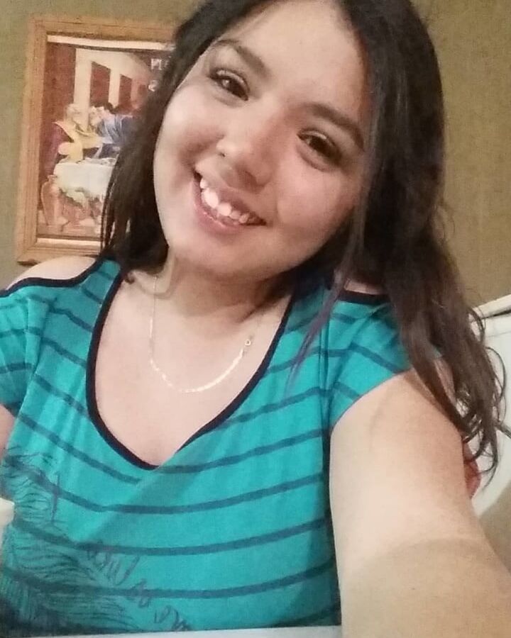 Laura con mega TETAS