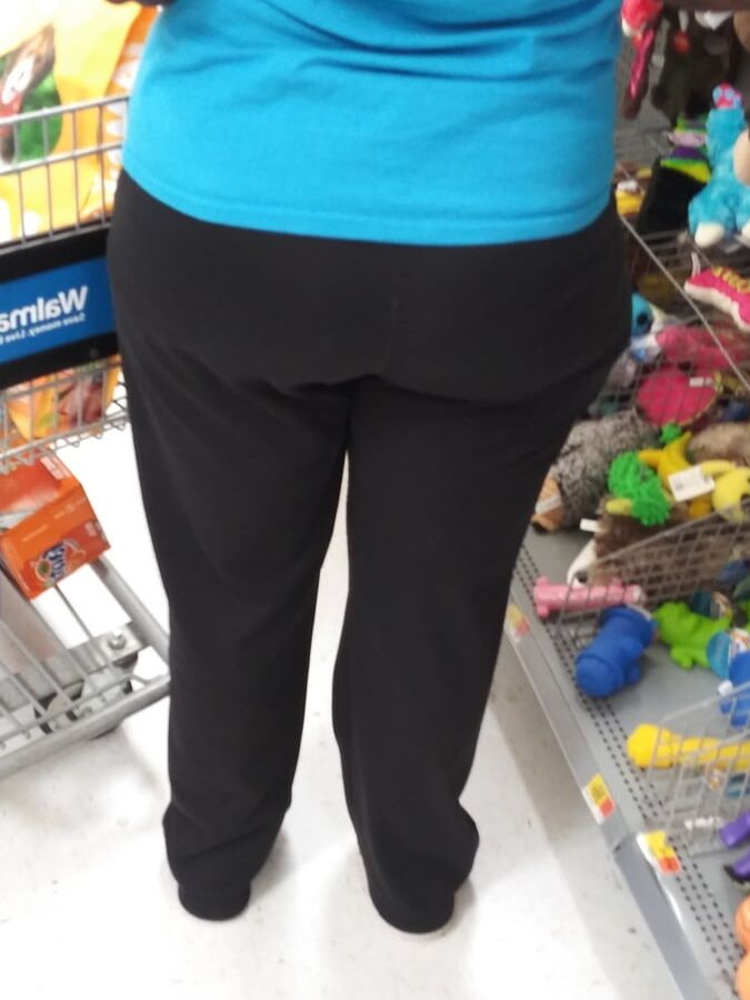 Just some phat asses