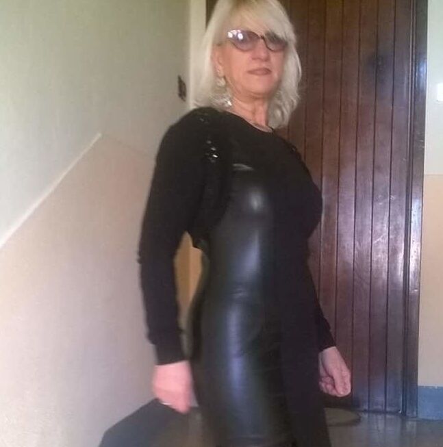 Milf Ekisabetta di Pavia
