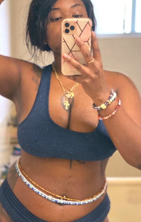 Selfies of Black &amp; Hispanic Women
