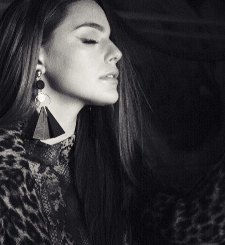 Danielle rose russell