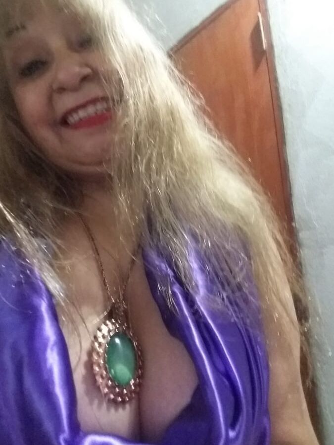 Andrea Gonzalez ... Faceb