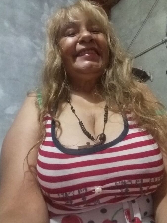 Andrea Gonzalez ... Faceb